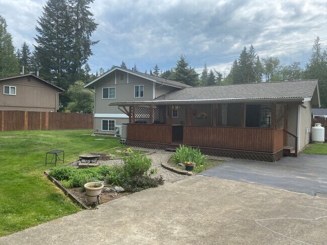 Building Photo - 4 Bed 2 Bath Home in Monroe