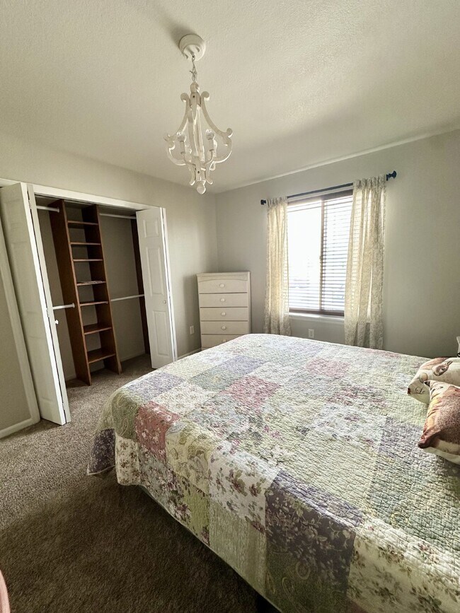 Building Photo - "Charming 3-Bedroom Gem on Laramie Street”