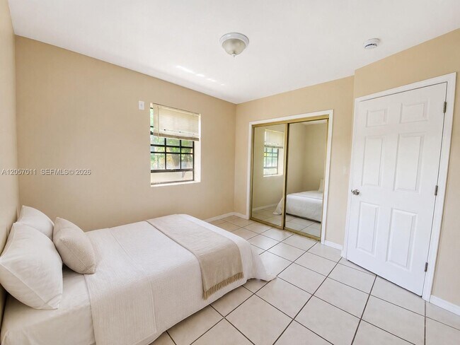 Building Photo - 10200 SW 171st St