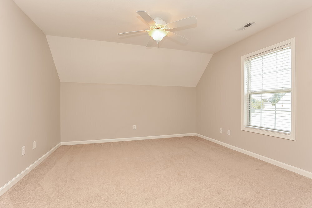 Building Photo - 3013 Candlelite Dr
