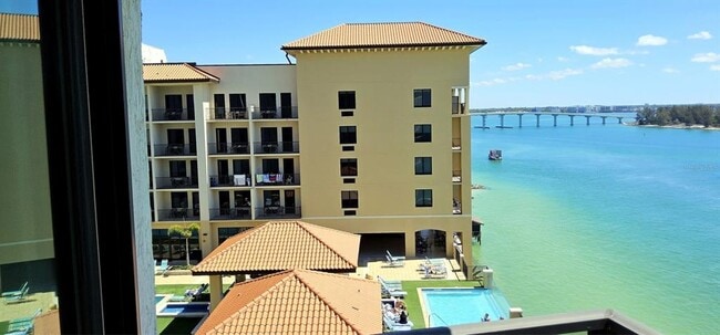 Building Photo - 450 S Gulfview Blvd