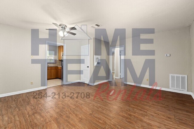 Building Photo - 2007 Elkins Ave