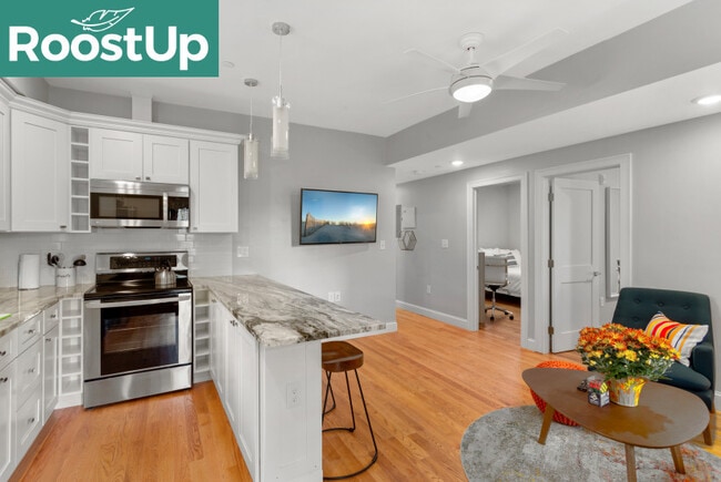 Building Photo - Furnished Bedroom with Private Bath in East Boston