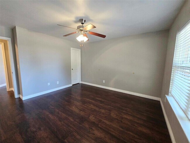 Building Photo - 6117 Cielo Terrace
