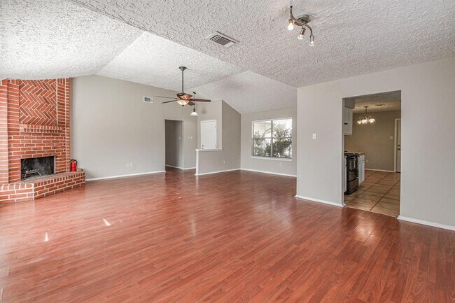 Building Photo - 21510 Slippery Creek Ln