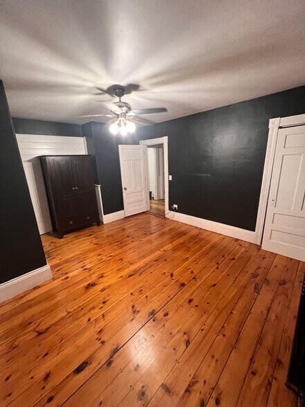 Building Photo - 238 Water St