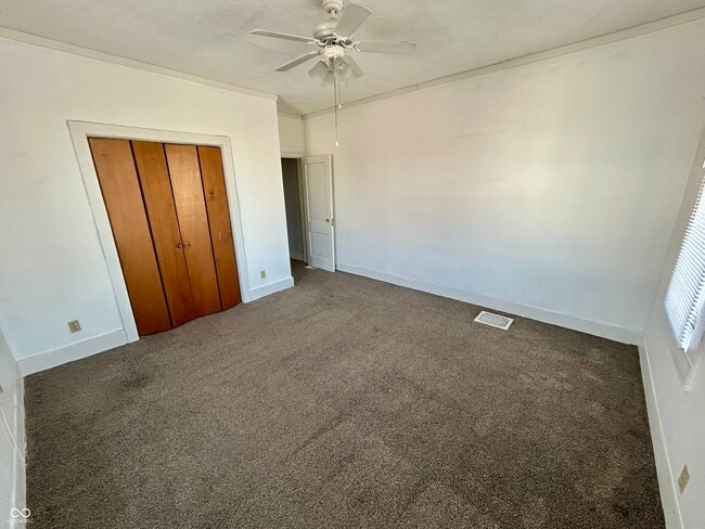 Building Photo - 639 Stevens St