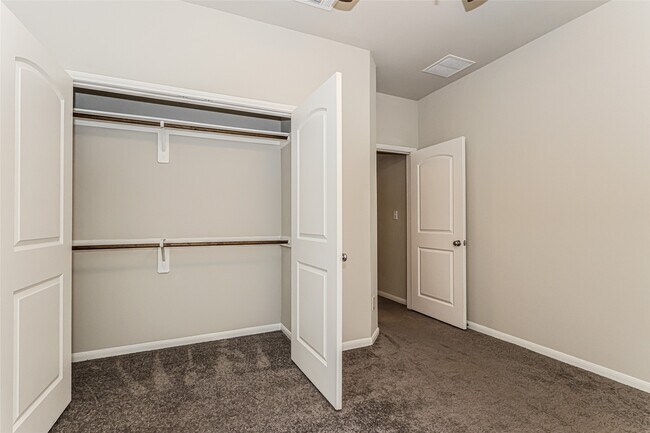 Building Photo - 31519 Kailua Dr