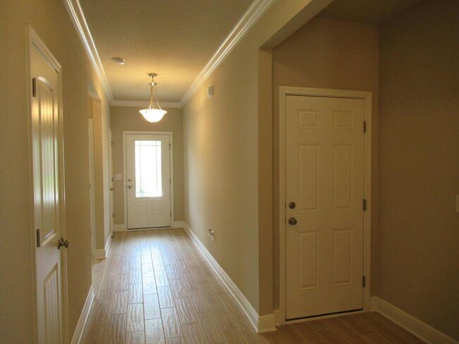Building Photo - 196 Eagle Bay Ln