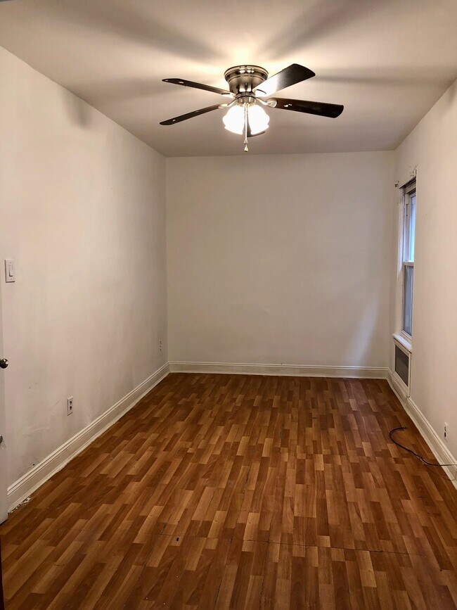 Building Photo - 172 Virginia Ave