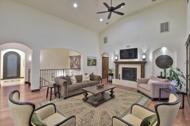 Building Photo - 16021 Winterbrook Rd