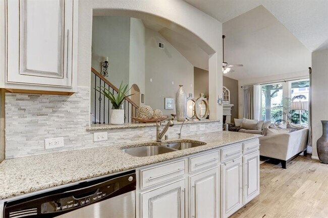 Building Photo - 24714 Crystal Leaf Ln