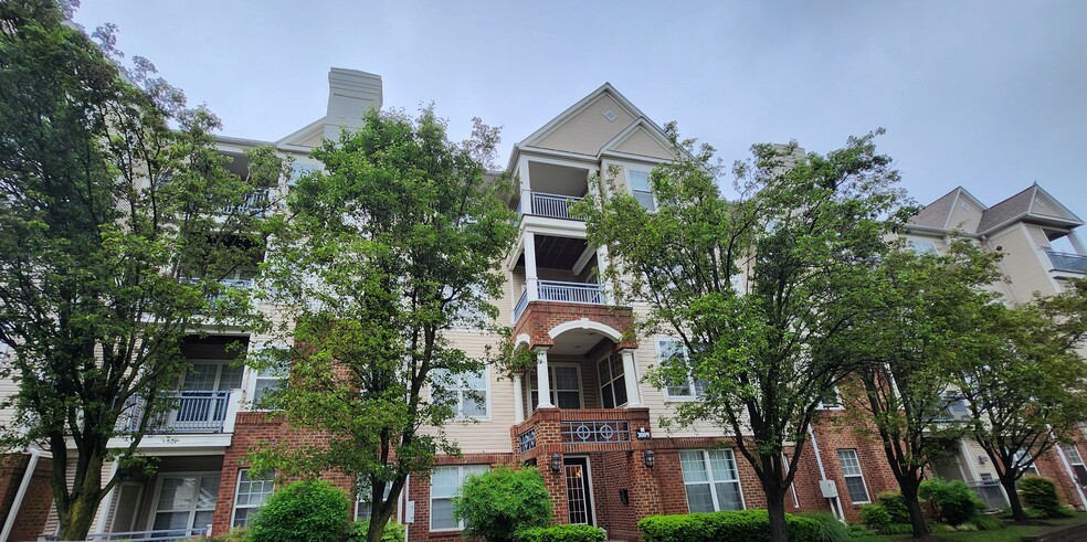 Building Photo - 3009 Nicosh Cir