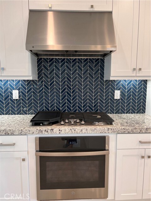 Building Photo - 26909 Pathfinder Ln