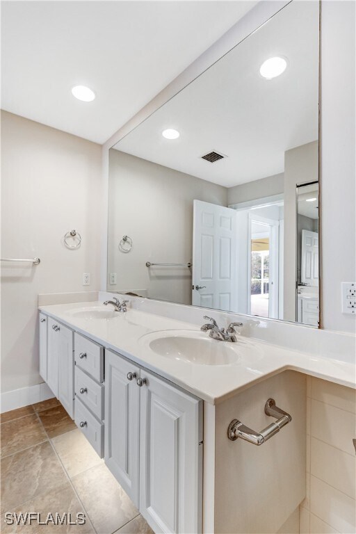 Building Photo - 7643 Novara Ct