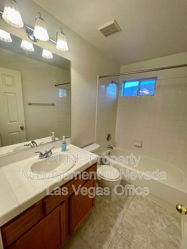 Building Photo - 520 Arrowhead Trail