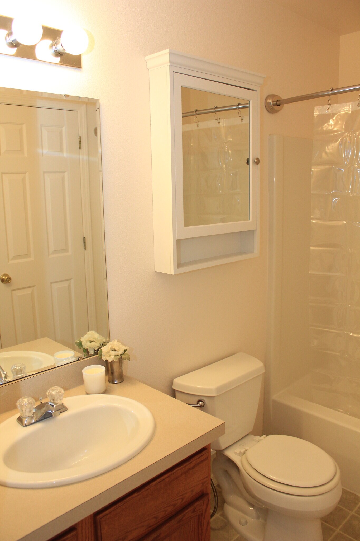 Guest Bathroom - 7626 W Opohonga Ln