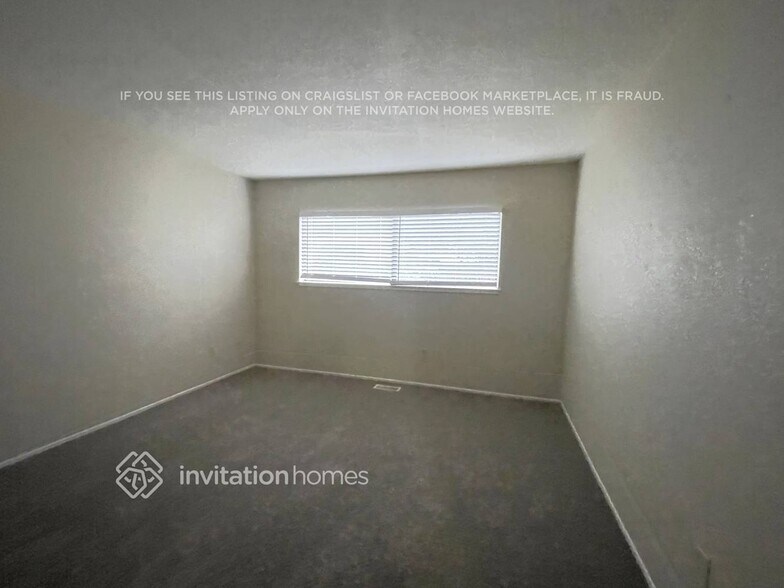 Building Photo - 1119 Hartford Pl