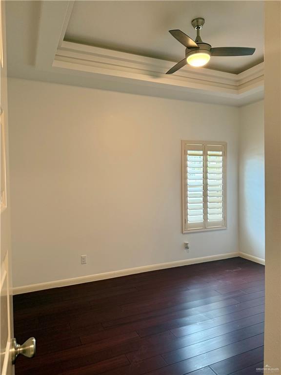 Building Photo - 45 Esmeralda St