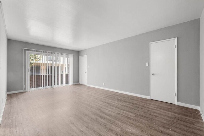 Building Photo - 4024 Gelber Pl