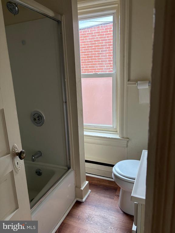 Building Photo - 114 Strode Ave