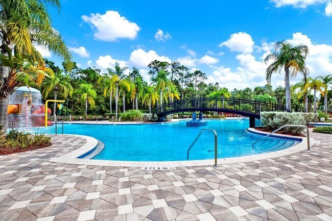 Building Photo - 20118 Bay Cedar Ave