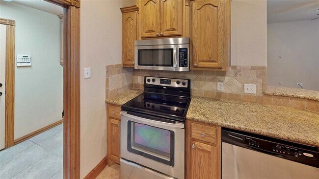 Building Photo - 1203 Brandi Dr