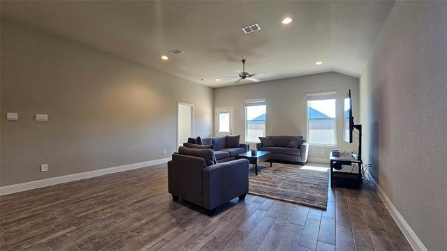 Building Photo - 1405 Razorbill Rd