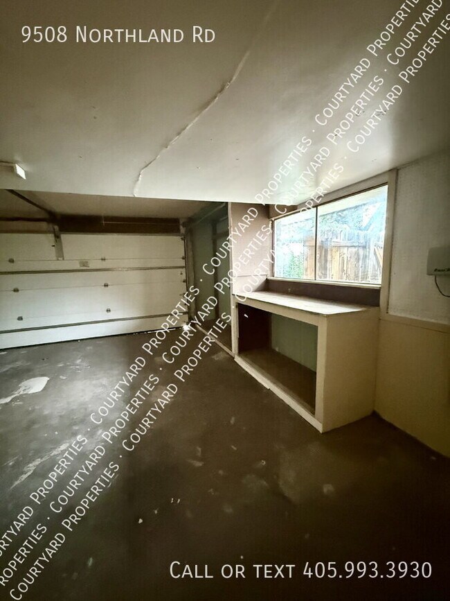 Building Photo - 9508 Northland Rd