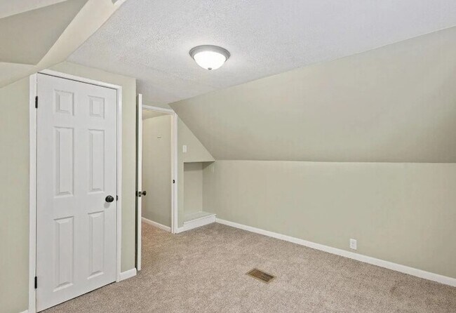 Building Photo - Welcome Home!