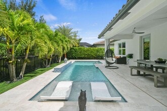 Building Photo - 3558 Haldin Pl