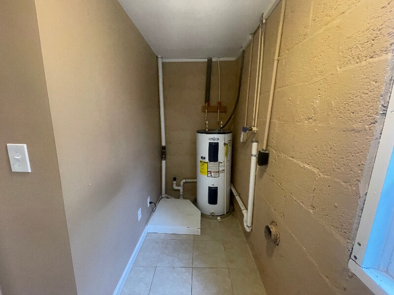 Building Photo - 1811 Dimple Ct