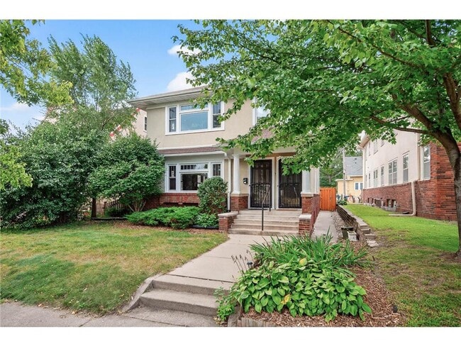 Building Photo - 3606 12th Ave S