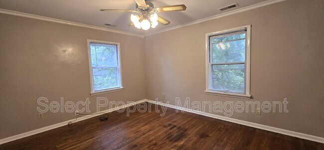 Building Photo - 333 W Suttenfield St
