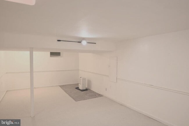 Building Photo - 4036 Trapp Rd