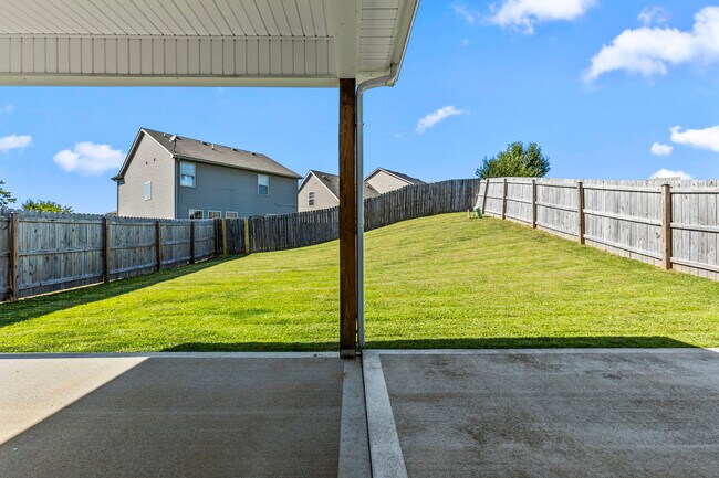 Building Photo - 2681 Rockaway Pl