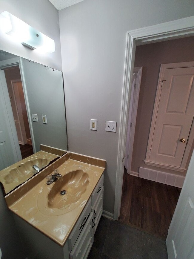 Building Photo - 4439 Stoney Creek Cove
