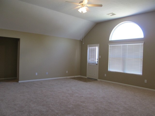 Building Photo - 2423 Lofty Falls Ct