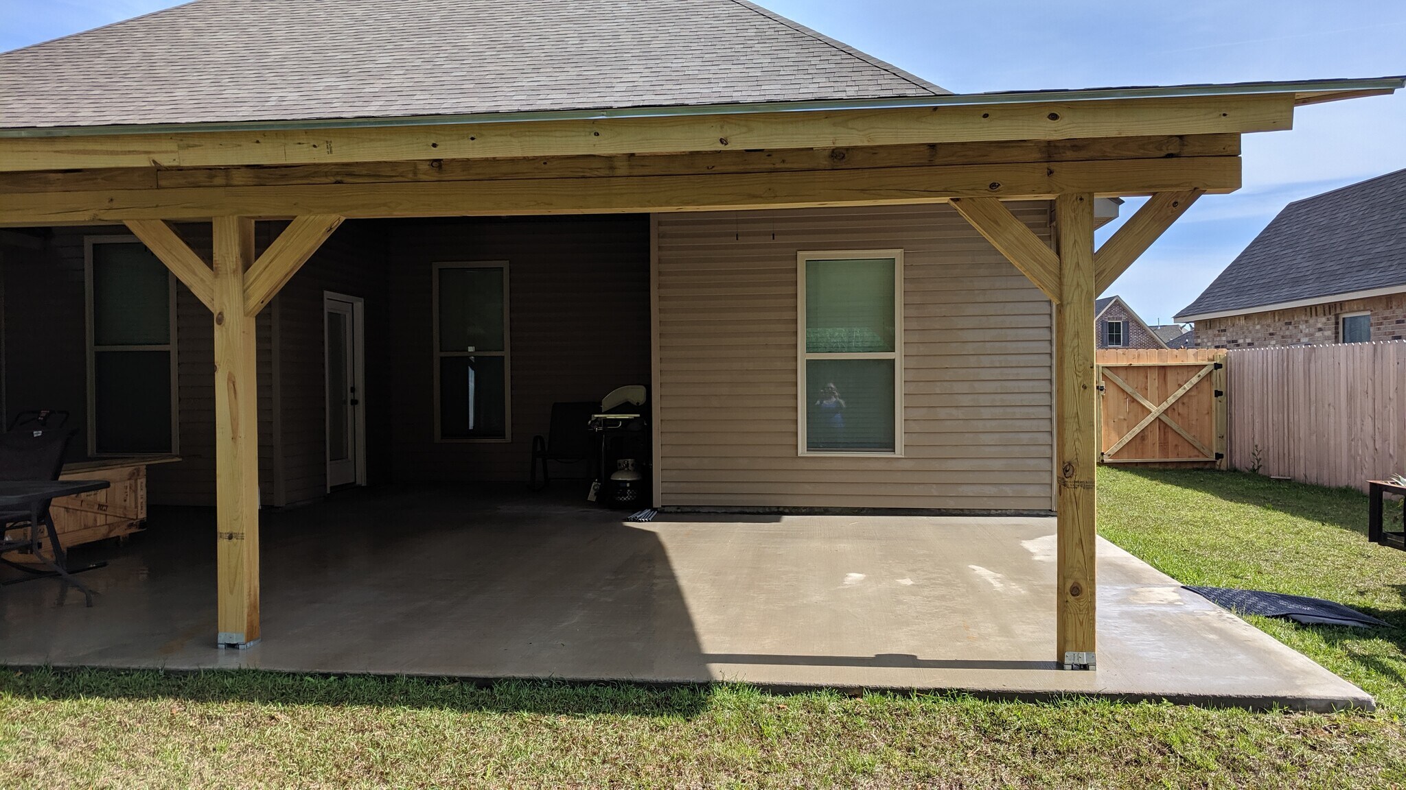 Covered patio - 742 Red Pine Dr
