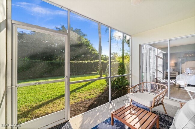 Building Photo - 208 Bobolink Way