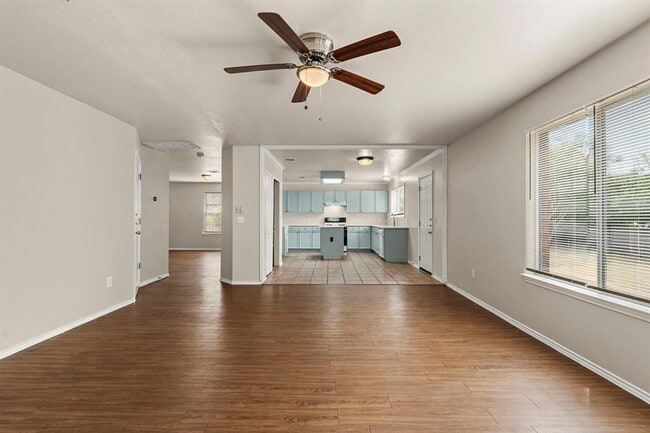 Building Photo - 8731 Minot Cir