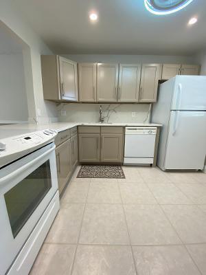 Building Photo - 2900 Fiore Way