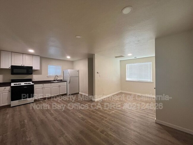 1293 Clover Dr - 1293 Clover Dr Santa Rosa CA 95401 | Apartment Finder