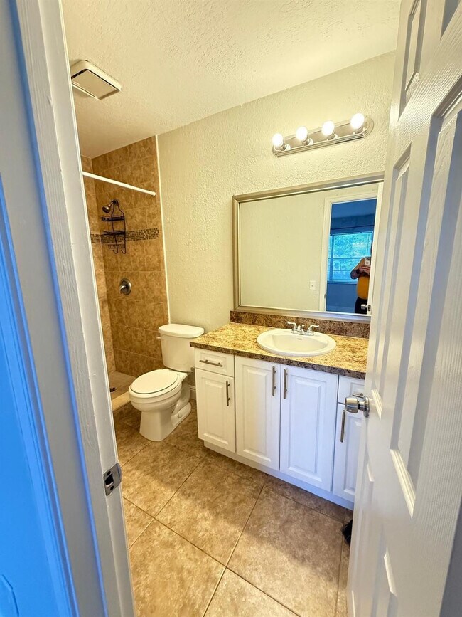 Building Photo - 11108 Royal Palm Blvd