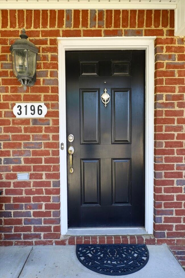 Building Photo - 3196 Daufaskie Rd