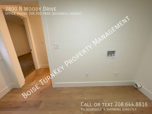 Building Photo - 2800 N Woody Ln