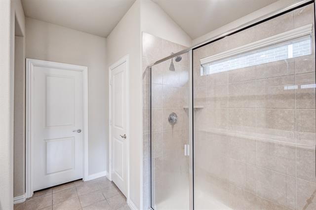 Building Photo - 208 Fieldstone Dr