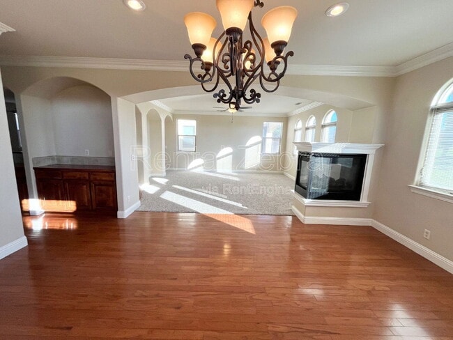 Building Photo - 13045 Ridgewood Way