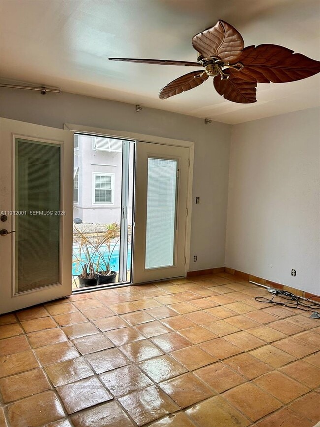 Building Photo - 1628 NE 4th Pl