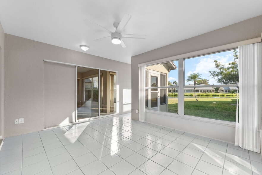 Building Photo - 2201 McGregor Park Cir